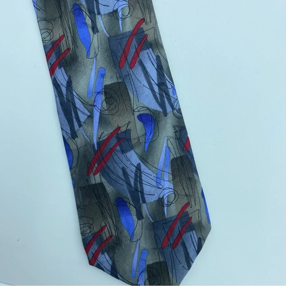 Jerry Garcia Mens 100% Silk Necktie Gray & Blue‎ Paris In The Rain